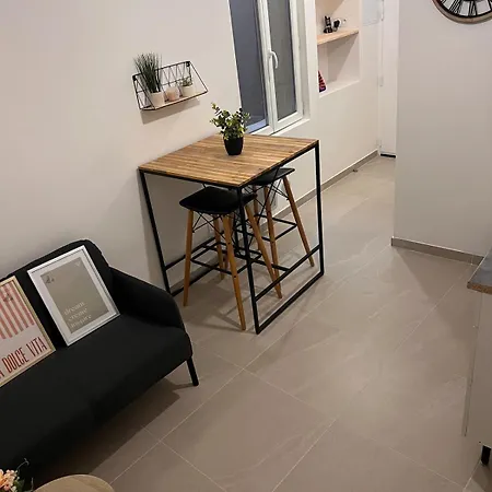 Apartment Le Refuge De L'ecusson - T2 Centre-ville, Wifi Montpellier