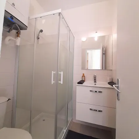 Appartement Le Refuge De L'ecusson - T2 Centre-ville, Wifi